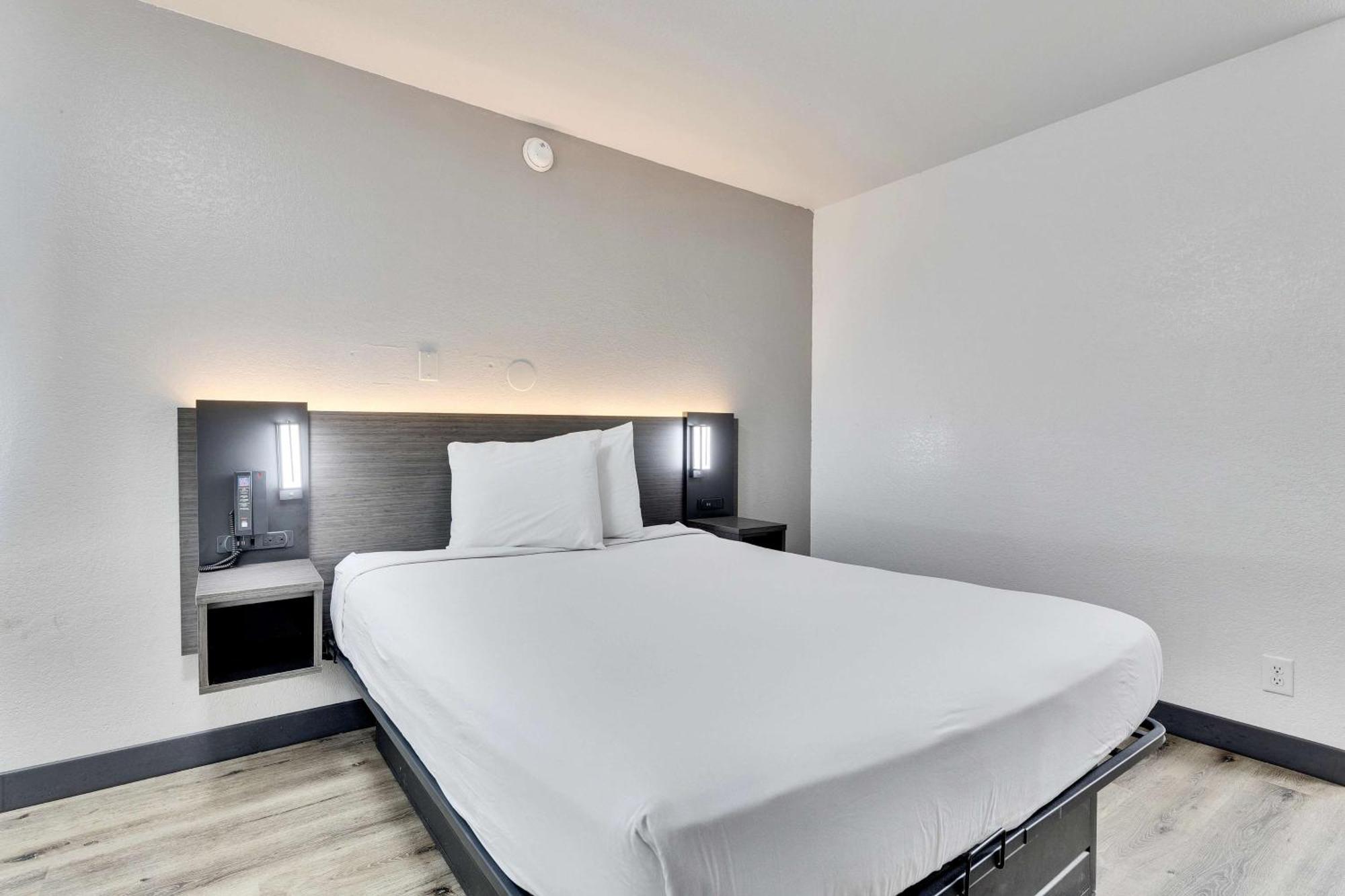 Motel 6-Austin, Tx - Airport - South المظهر الخارجي الصورة