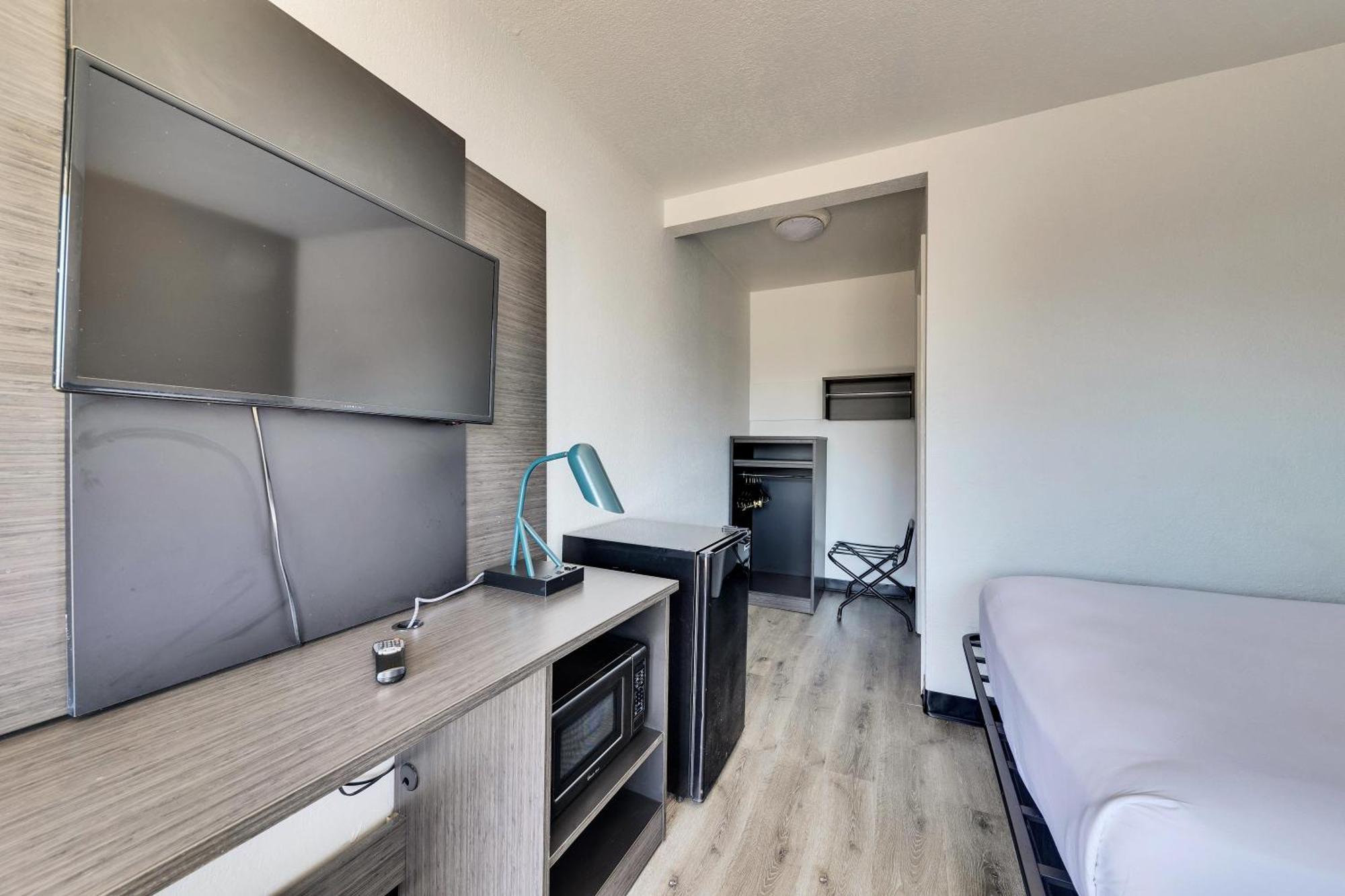 Motel 6-Austin, Tx - Airport - South المظهر الخارجي الصورة